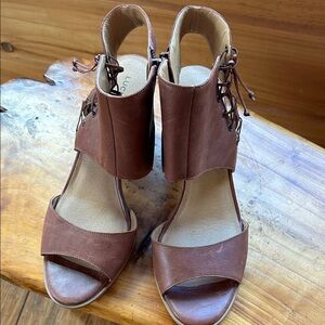 Lucky Brand Brown Open-Toe Lace-Up Leather Heel Sandals
